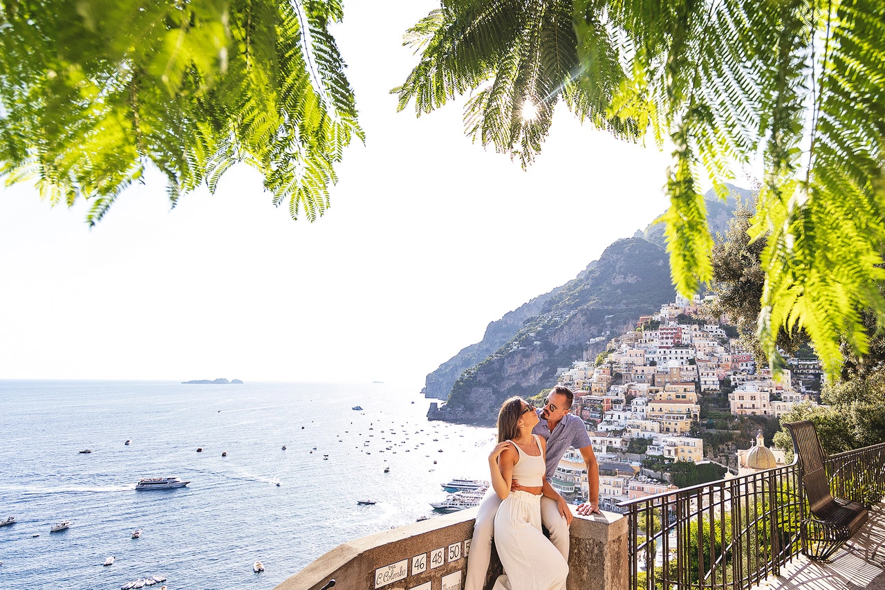 A magnificent view above the bay area