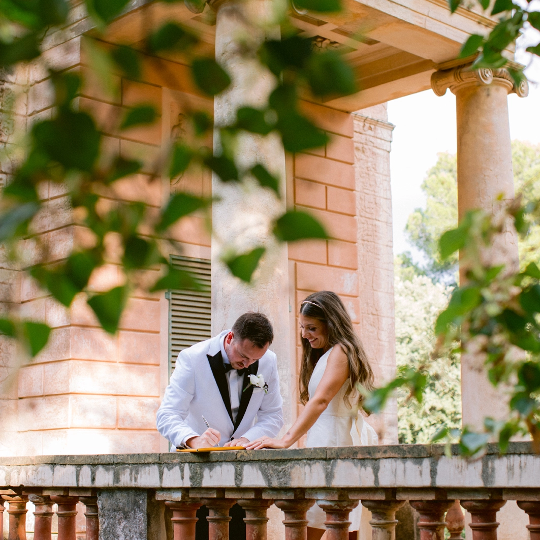 Barcelona elopement The couple signing the certificat of wedding