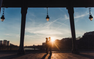 Sunset at Bir hakeim bridge for this couple