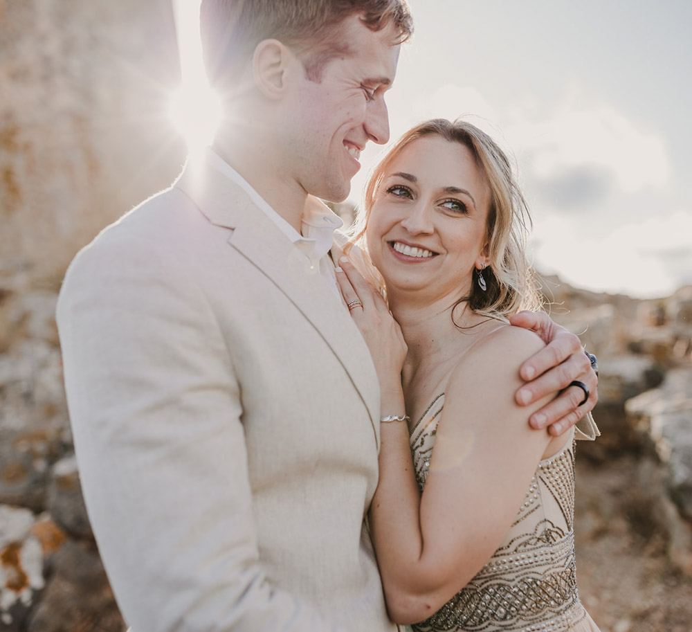 Mallorca elopement pick -08 – 177 A couple in love at sunset in Mallorca beach