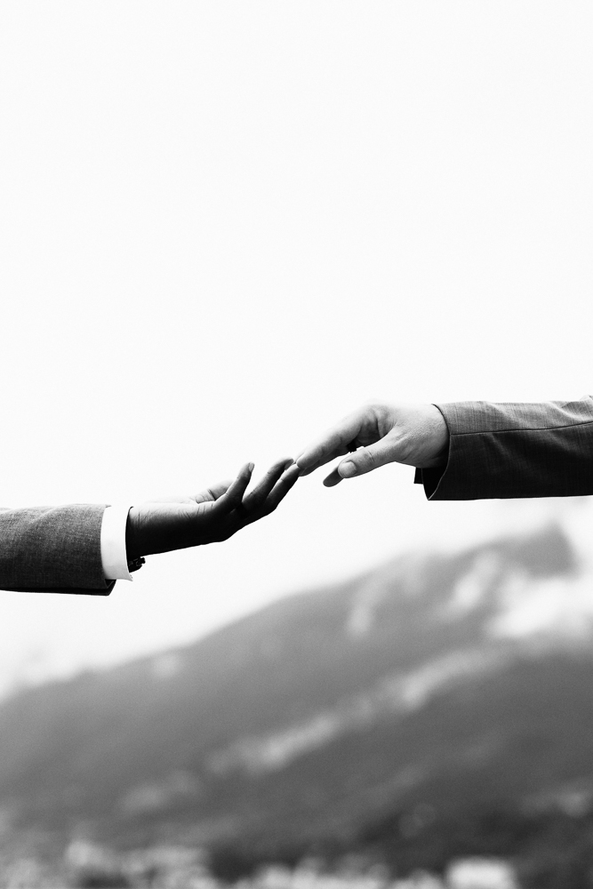black and white photo elopement in lake como-120-056