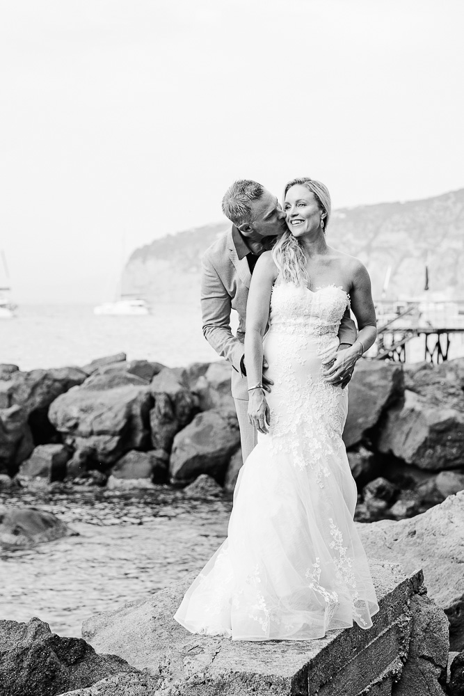 Wedding in Sorrento, Amalfi Coast –027 a photo in Black and white for an untemporal moment of love